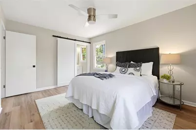 4304 Lindsey Way NE, Roswell, GA 30075 - Photo 11