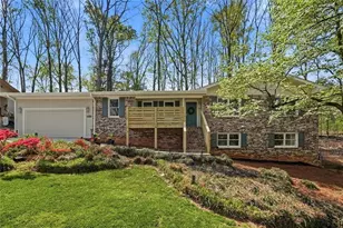 4304 Lindsey Way NE, Roswell, GA 30075 - Photo 1