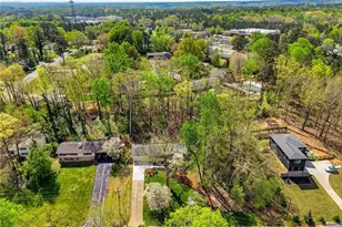 4304 Lindsey Way NE, Roswell, GA 30075 - Photo 27