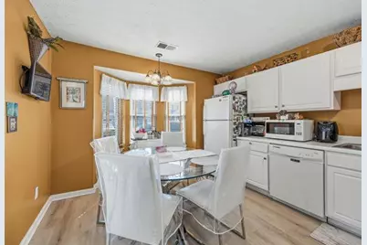 1835 Barrington Overlook NW, Marietta, GA 30066 - Photo 11