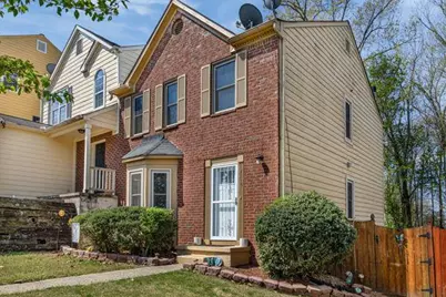 1835 Barrington Overlook NW, Marietta, GA 30066 - Photo 5