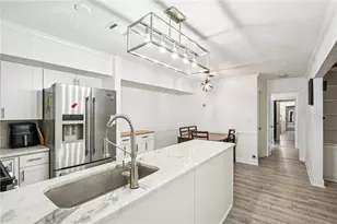 2071 Brian Way, Decatur, GA 30033 - Photo 3