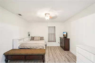 2071 Brian Way, Decatur, GA 30033 - Photo 21