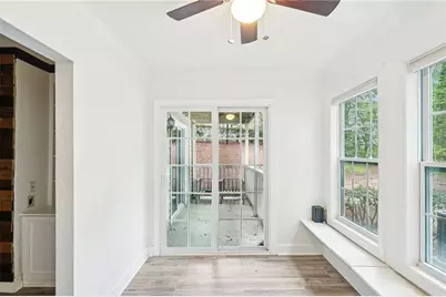 2071 Brian Way, Decatur, GA 30033 - Photo 9