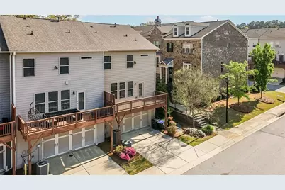 2208 Nancy Creek Drive #4, Atlanta, GA 30341 - Photo 5