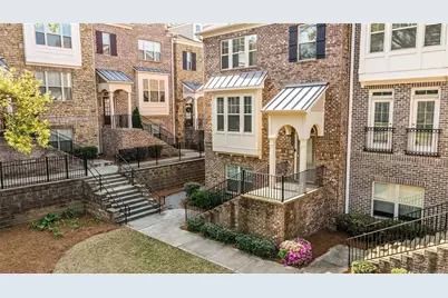 2208 Nancy Creek Drive #4, Atlanta, GA 30341 - Photo 3