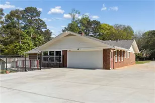 2410 Henderson Rd, Tucker, GA 30084 - Photo 43