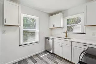 754 Pegg Rd, Atlanta, GA 30315 - Photo 9