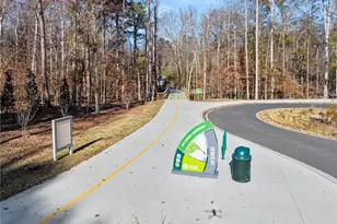 3945 Summit Gate Dr, Suwanee, GA 30024 - Photo 41