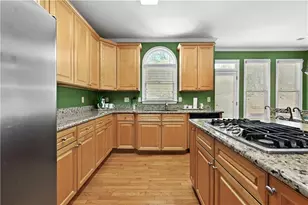 3945 Summit Gate Dr, Suwanee, GA 30024 - Photo 19