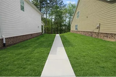 615 Clark Lake Estates Drive, Grayson, GA 30017 - Photo 11