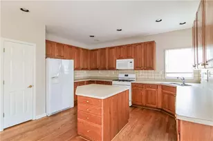 6343 Pheasant Trail, Fairburn, GA 30213 - Photo 3