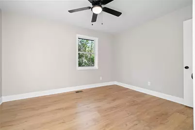 44 Bell Street, Toccoa, GA 30577 - Photo 23