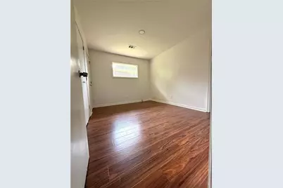 562 Dickens Road NW, Lilburn, GA 30047 - Photo 17