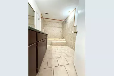 562 Dickens Road NW, Lilburn, GA 30047 - Photo 15