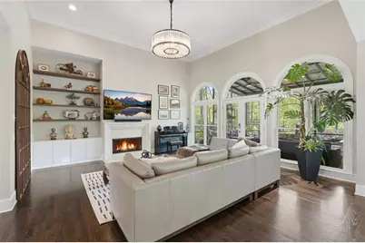 5385 Chelsen Wood Drive, Johns Creek, GA 30097 - Photo 5