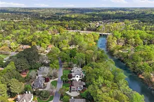 5385 Chelsen Wood Dr, Johns Creek, GA 30097 - Photo 3
