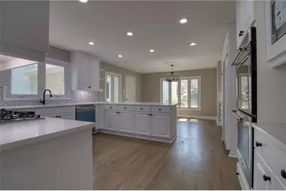 478 Timberlea Lake Drive, Marietta, GA 30067 - Photo 9