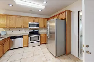 1640 Riverchase Cir NE, Conyers, GA 30013 - Photo 5