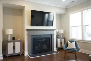 6588 Aria Village Dr, Atlanta, GA 30328 - Photo 17