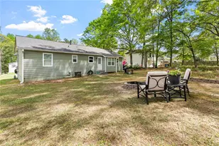 3705 Compton Woods Ln, Loganville, GA 30052 - Photo 5