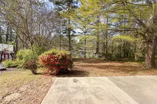 8036 Harmony Lakes, Lithonia, GA 30058 - Photo 7