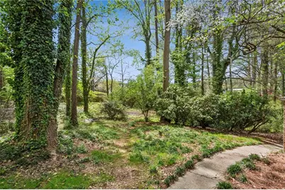 2510 Monterey Drive NE, Marietta, GA 30068 - Photo 45