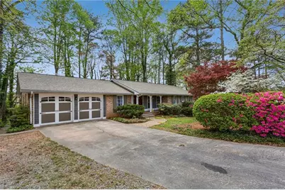2510 Monterey Drive NE, Marietta, GA 30068 - Photo 47