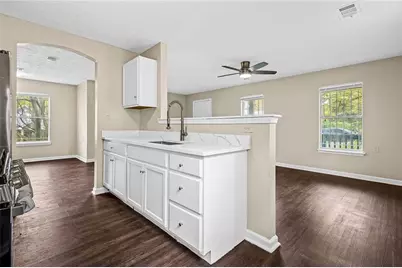 660 Cedar Avenue NW, Atlanta, GA 30318 - Photo 7