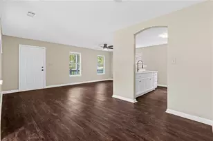 660 Cedar Ave NW, Atlanta, GA 30318 - Photo 9