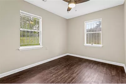 660 Cedar Avenue NW, Atlanta, GA 30318 - Photo 19