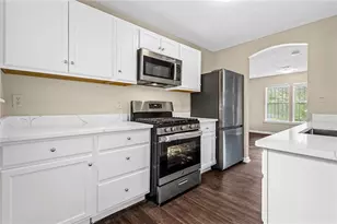 660 Cedar Ave NW, Atlanta, GA 30318 - Photo 5