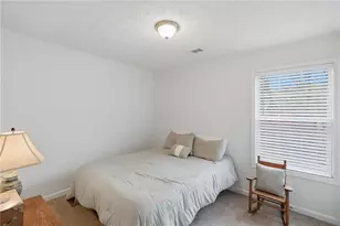 5989 Williamsport Dr, Flowery Branch, GA 30542 - Photo 19