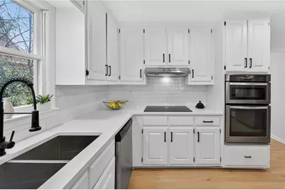 601 Cobblestone Lane, Stone Mountain, GA 30087 - Photo 23