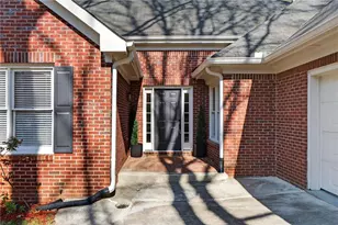 601 Cobblestone Ln, Stone Mountain, GA 30087 - Photo 7