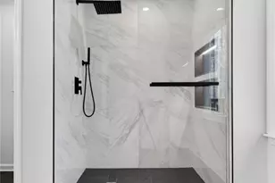 601 Cobblestone Ln, Stone Mountain, GA 30087 - Photo 37