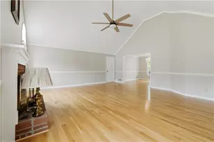 3120 Lakecrest Dr, Dacula, GA 30019 - Photo 17