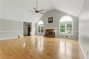 3120 Lakecrest Dr, Dacula, GA 30019 - Photo 15