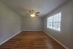 6386 Forester Way, Lithonia, GA 30038 - Photo 5