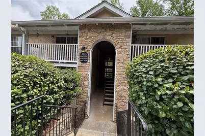 3175 Seven Pines Court #6, Atlanta, GA 30339 - Photo 3