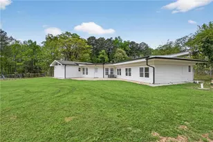 1084 Redwood Dr, Norcross, GA 30093 - Photo 7