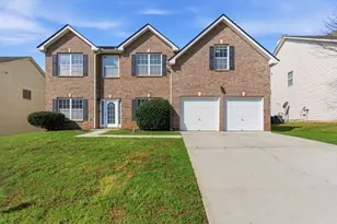 4925 Locherby Dr, Fairburn, GA 30213 - Photo 3