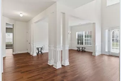 4925 Locherby Drive, Fairburn, GA 30213 - Photo 9