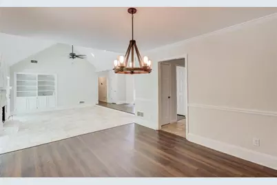 410 Emerald Parkway, Sugar Hill, GA 30518 - Photo 21