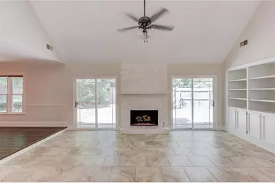 410 Emerald Parkway, Sugar Hill, GA 30518 - Photo 17