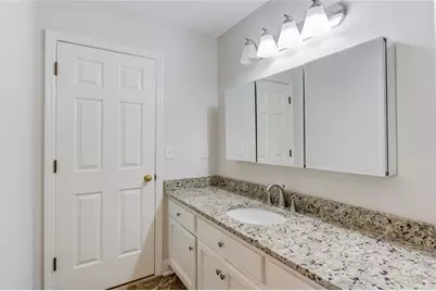 410 Emerald Parkway, Sugar Hill, GA 30518 - Photo 31