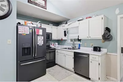 211 Brooks Lane, Winder, GA 30680 - Photo 13