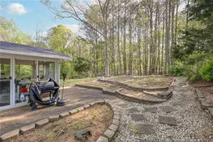 211 Brooks Ln, Winder, GA 30680 - Photo 27