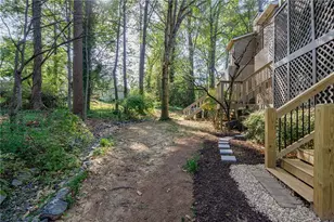 3997 Elm St, Atlanta, GA 30341 - Photo 39