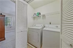 3997 Elm St, Atlanta, GA 30341 - Photo 33